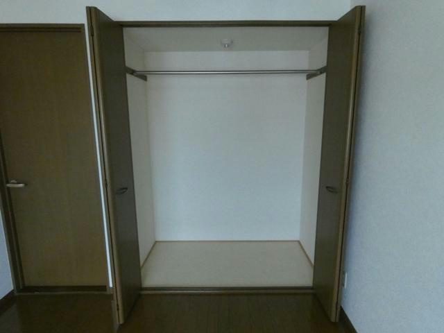 グランドゥル９７の収納