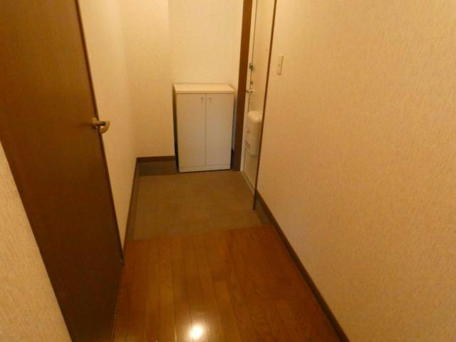 グランドゥル９７の玄関