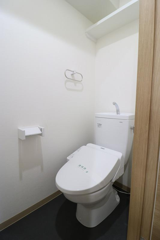 福岡市博多区須崎町の賃貸マンションのトイレ