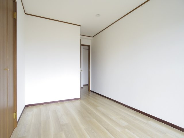 リファイン山加の内装