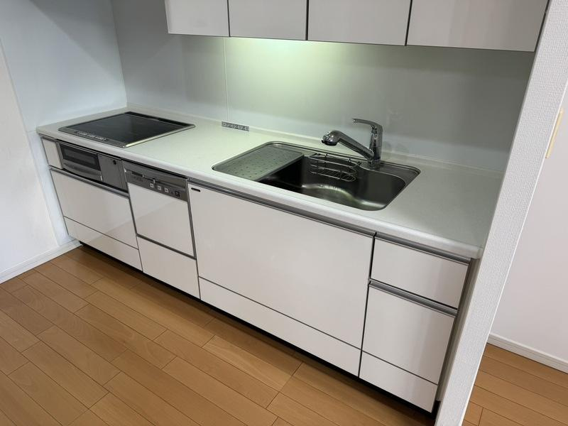 福岡市博多区中洲中島町の賃貸マンションのキッチン