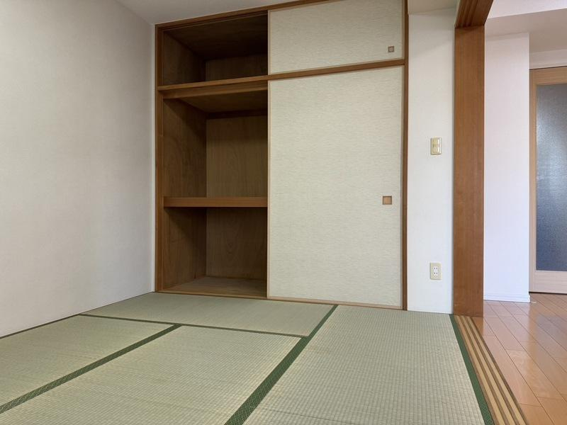 福岡市博多区中洲中島町の賃貸マンションの収納