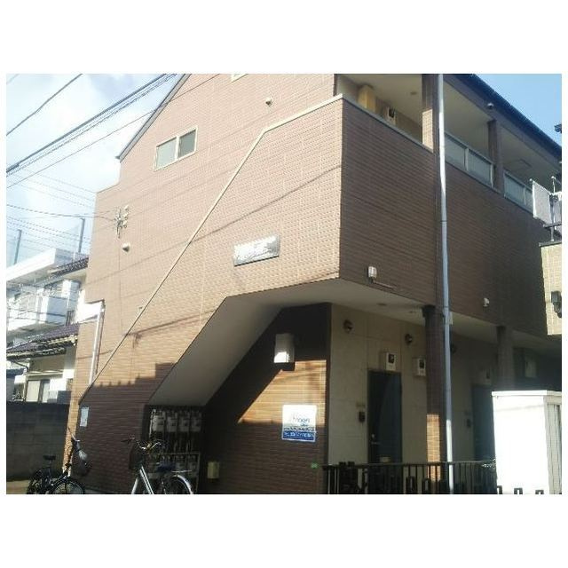 船橋市山手３丁目のアパートのエントランス