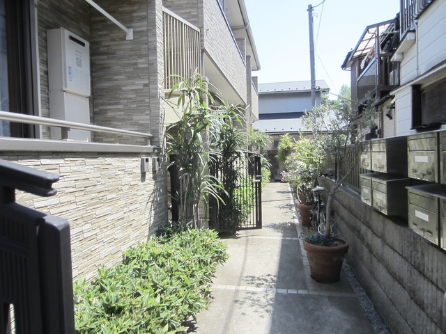 Ｍａｉｓｏｎ　ｄ’Ｏｒ　赤羽のエントランス|エントランスは落ち着いた印象！