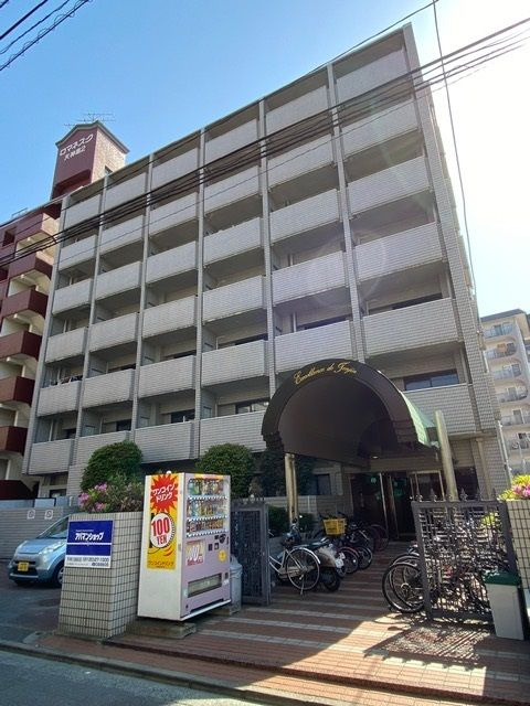 エクセランス・ド・天神の外観