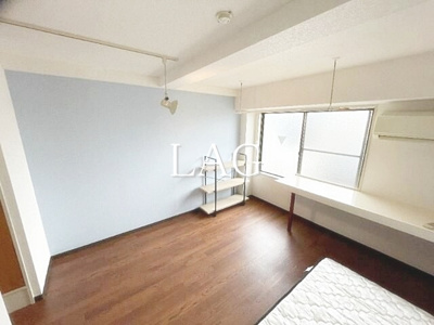 【居間・リビング】 | コーポラス志茂 | 洋室のお部屋です。