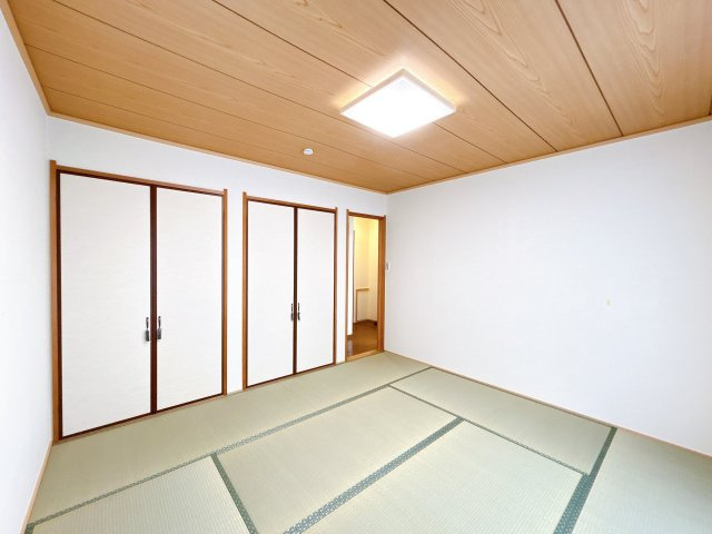 丹波市氷上町横田の中古一戸建の和室|2階