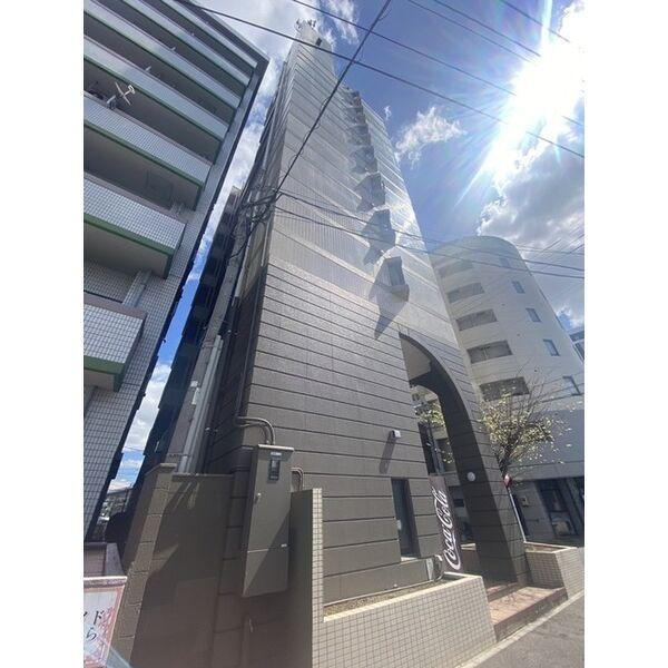福岡市博多区築港本町の賃貸マンションの駐車場