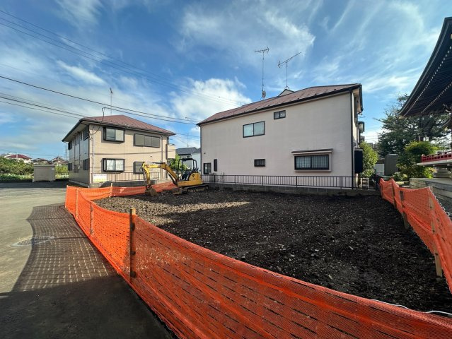 八王子市大和田町１丁目の前面道路含む現地写真