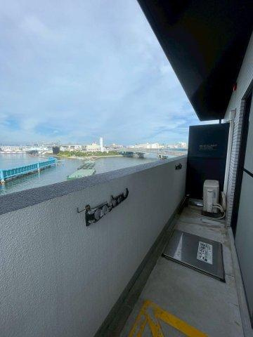 福岡市博多区築港本町の賃貸マンションのバルコニー
