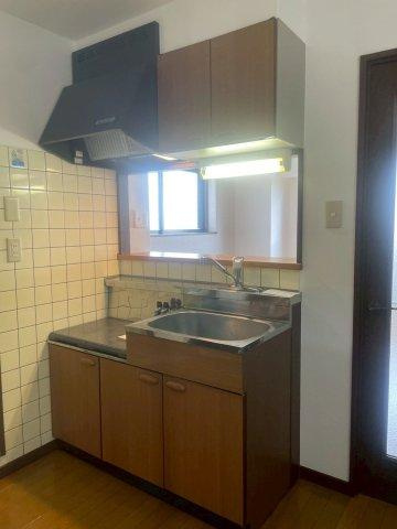 福岡市博多区築港本町の賃貸マンションのキッチン