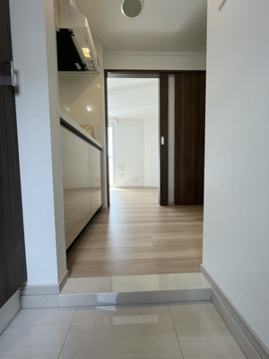 【玄関】 | SHOKEN Residence東神奈川