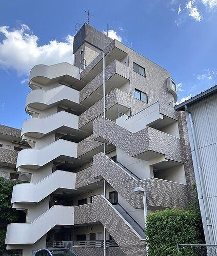 ライオンズマンション東川口ＡＫＡＯの外観