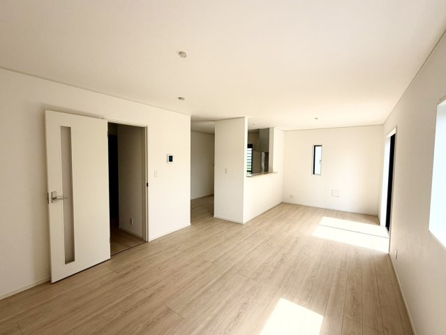 和歌山市新庄第4　新築戸建の居間・リビング