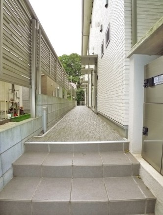 ディアコート大野町３のエントランス