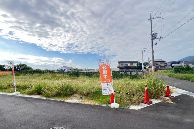 葛城市林堂　建築条件なし土地　全２区画の外観