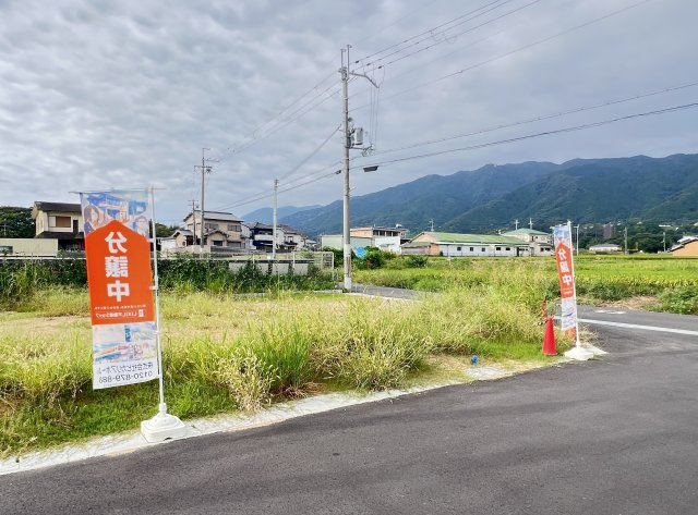 葛城市林堂　建築条件なし土地　全２区画の外観
