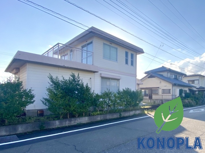 【中古戸建】前橋市下川町の外観|■外観｜土日のご見学はもちろん、平日・夜間のご案内も大歓迎です♪「今から見たい」や「仕事終わりに見たい」にもご対応できますのでお気軽にお問い合わせください♪