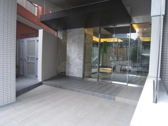 パークハウス文京関口のエントランス