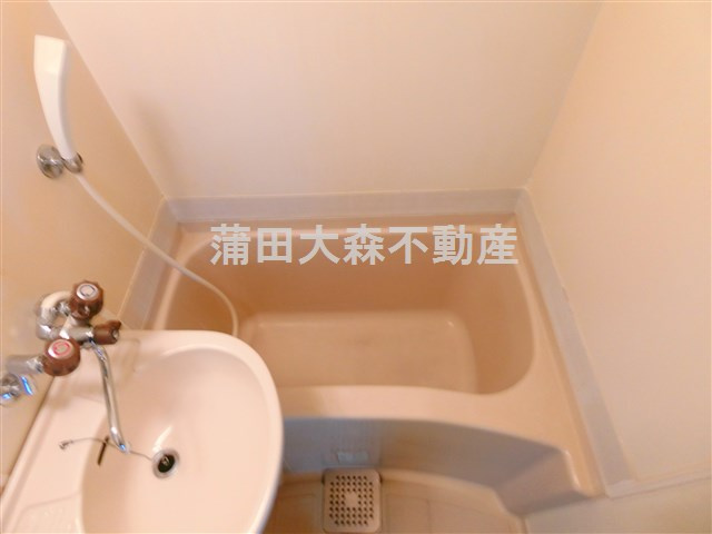セントラル蒲田の浴室