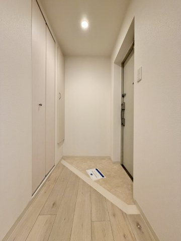 コンフォールメゾンの玄関