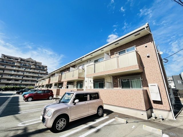 ベローナ春日野の外観