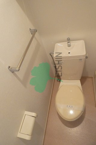 エンクレスト大博通りのトイレ|清潔感のあるトイレです。