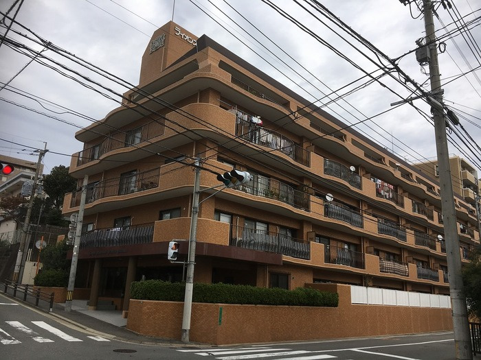 ライオンズマンション西新南