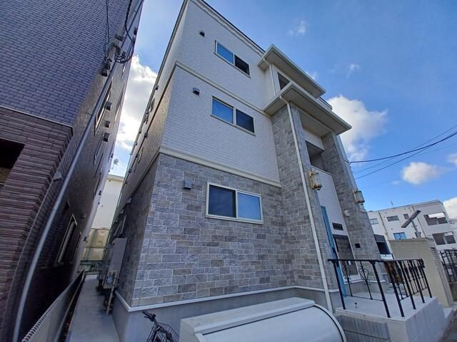 メルヴェイユ大和町のロビー