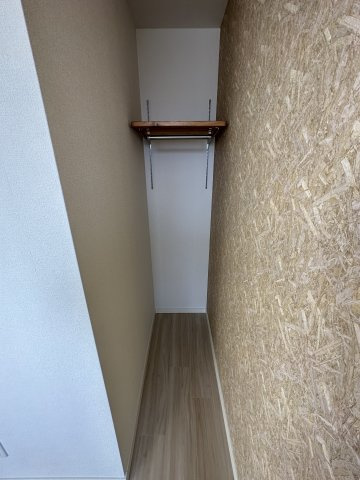 川崎市麻生区上麻生７丁目のアパートの収納