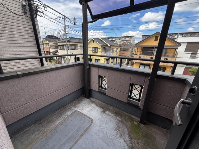 神戸市西区王塚台5丁目戸建のバルコニー