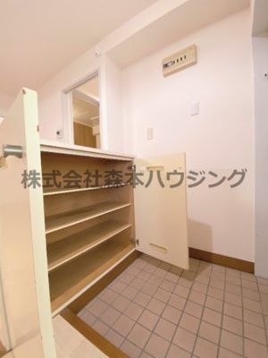 【収納】 | 　ヴィラクレスト | シューズボックスついてます