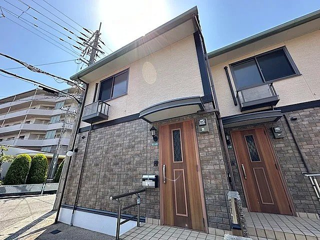 松山タウンハウス