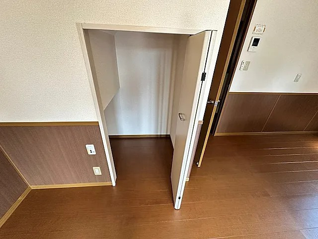 松山タウンハウスの収納