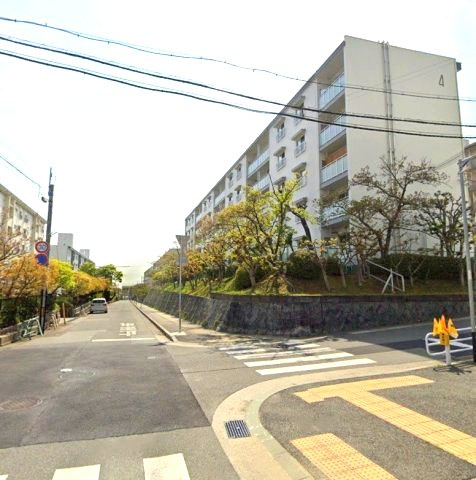 渦が森コーポ4号館の周辺|マイカー感覚でバスが使えるバス停徒歩4分以内だから、ギリギリまで家にいる癖がついてしまうかもしれません。
