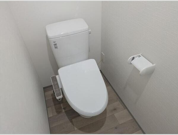 クレシエンテ大和町のトイレ