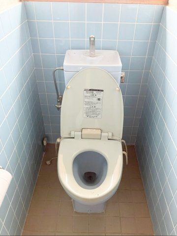 糟屋郡篠栗町大字乙犬 中古戸建のトイレ|採光が取れた明るいトイレです！