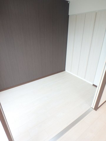 【寝室】ＬａＳａｎｔｅ薬師堂 