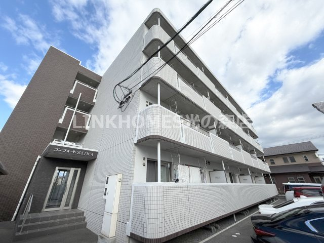 コンフォートREIWAの外観