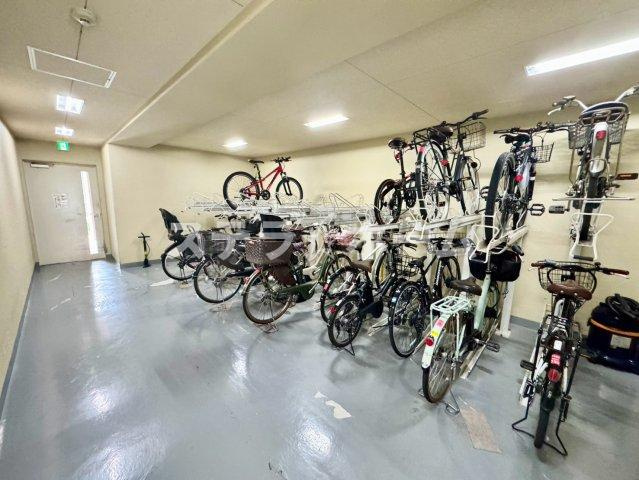 ディークラディア豊中少路プレビシオンコートの駐輪場|駐輪場です