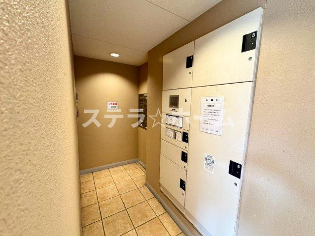 ディークラディア豊中少路プレビシオンコートの玄関|玄関です