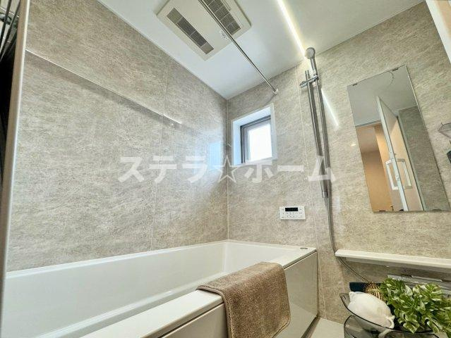 ディークラディア豊中少路プレビシオンコートの浴室|コンパクトで使いやすいお風呂です