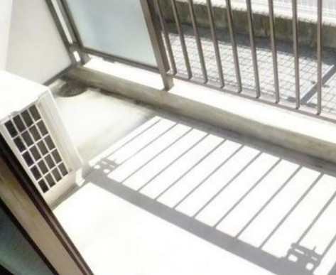 林マンションのバルコニー