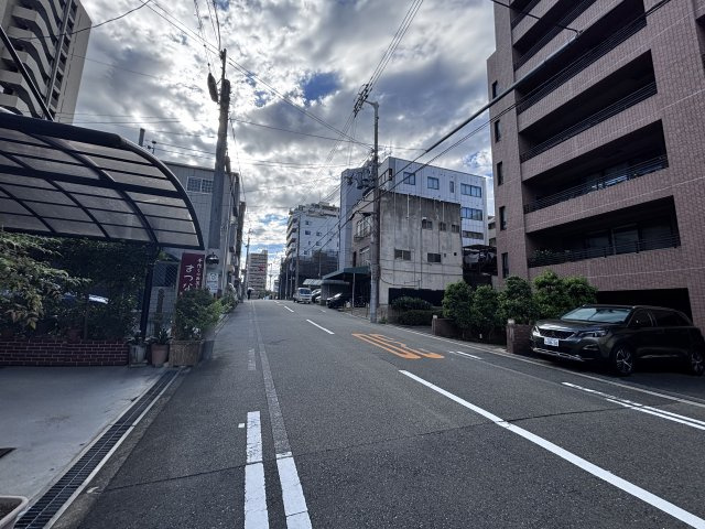 AM夕陽丘セカンドの駐車場