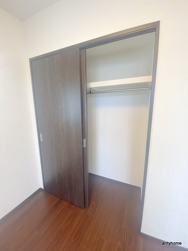 プレジオ荒本新町　仲介手数料無料の収納