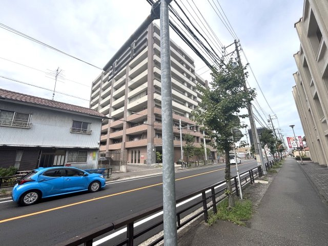ライオンズ一宮ブライトマークスの外観