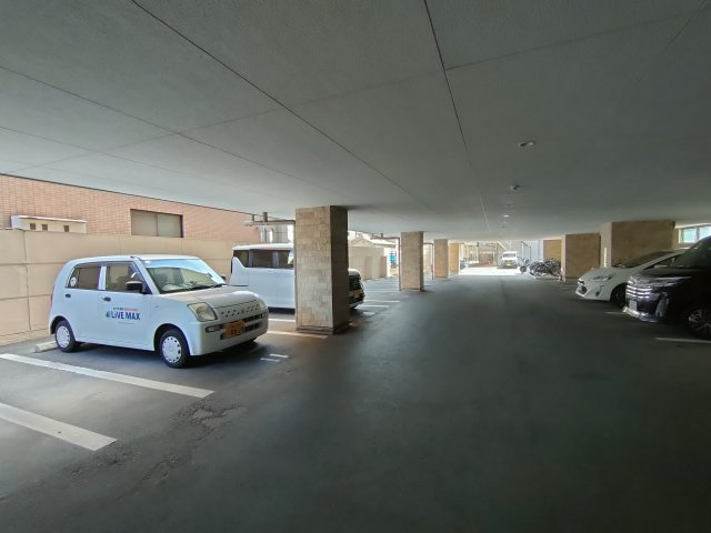 【駐車場】GRAND HILLS 東古松