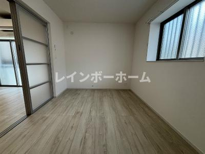 リブリ・三園の寝室