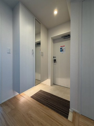 ライフプラザ大通の玄関
