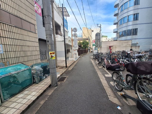 サンシャイン八尾の周辺
